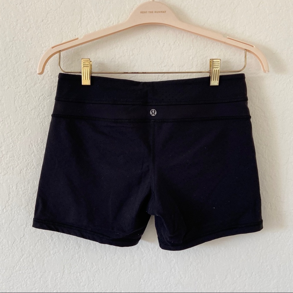 lululemon Wunder Under short